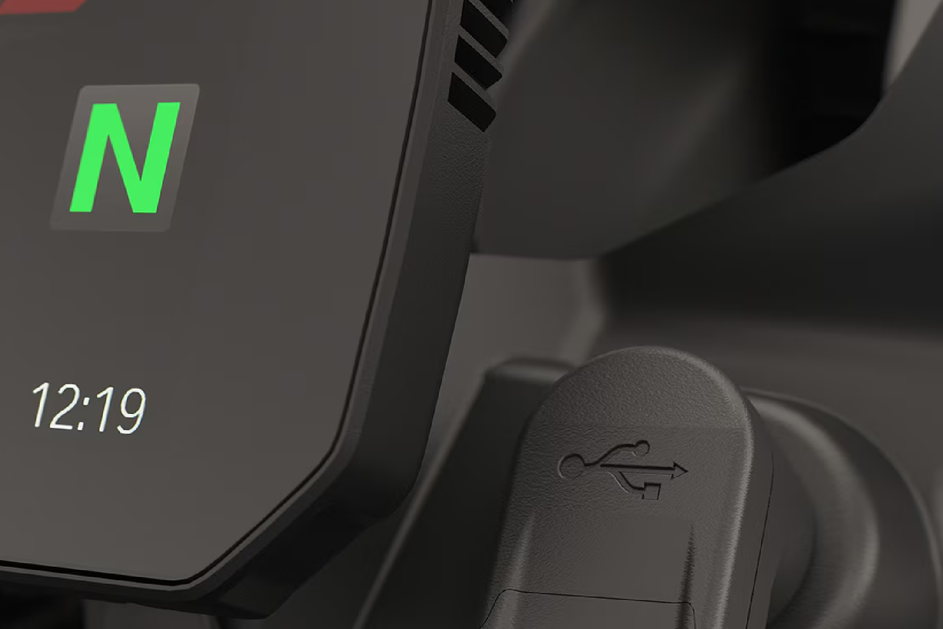 Fuqi më e madhe me portin USB në pajisjet standarde